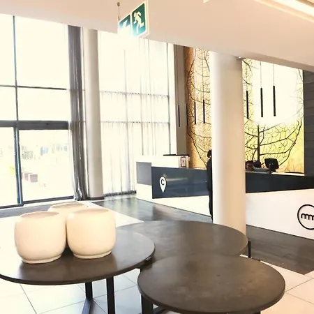 Menlyn Trilogy - 2 Bedroom & Great Views - No Loadshedding Pretoria Exterior photo